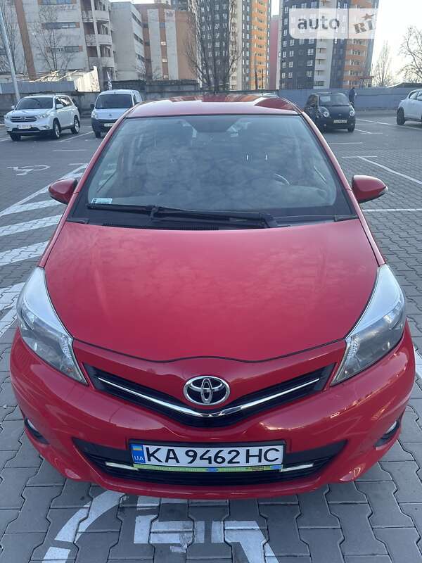2014 toyota yaris