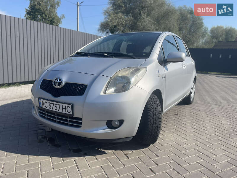2008 toyota yaris
