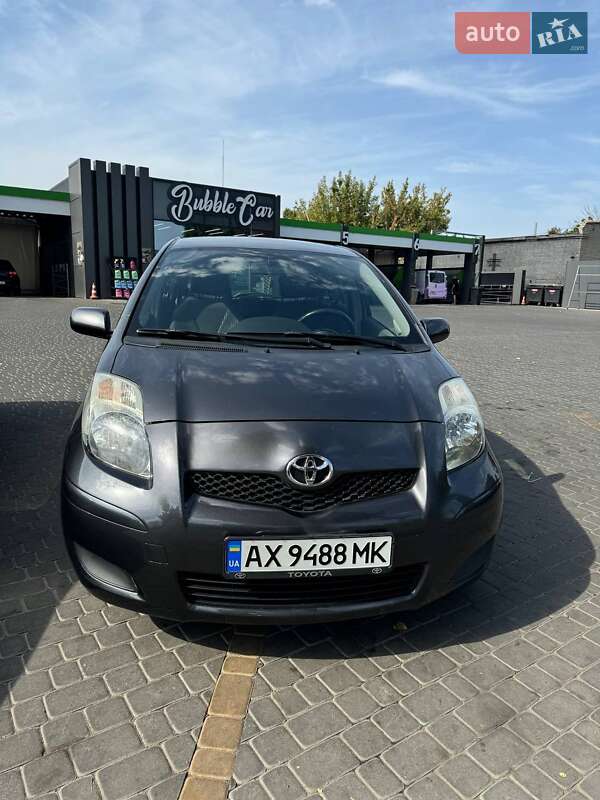 2009 toyota yaris