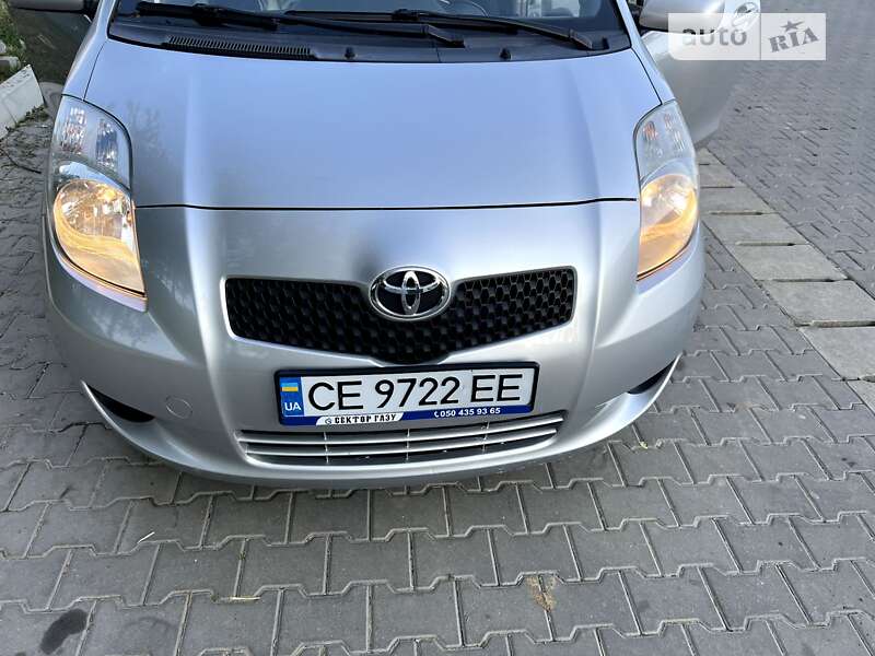 2008 toyota yaris