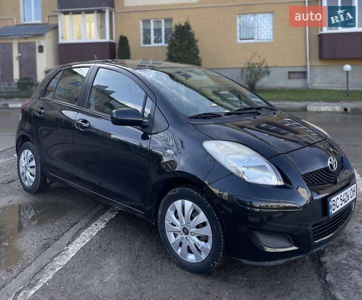 2009 toyota yaris