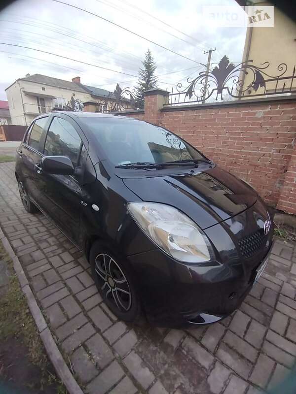2006 toyota yaris