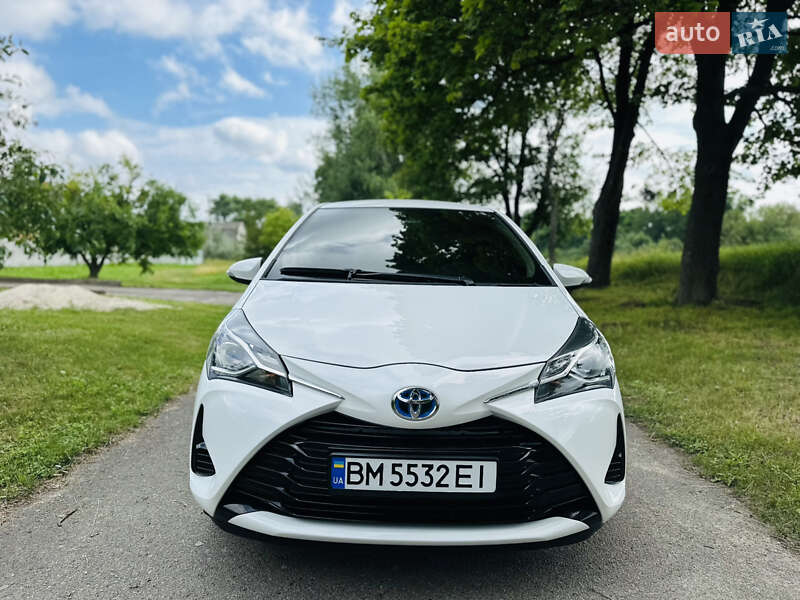 2020 toyota yaris