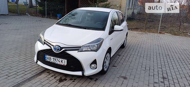 2015 toyota yaris
