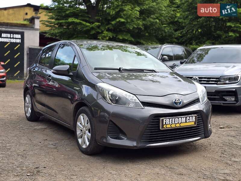 2013 toyota yaris