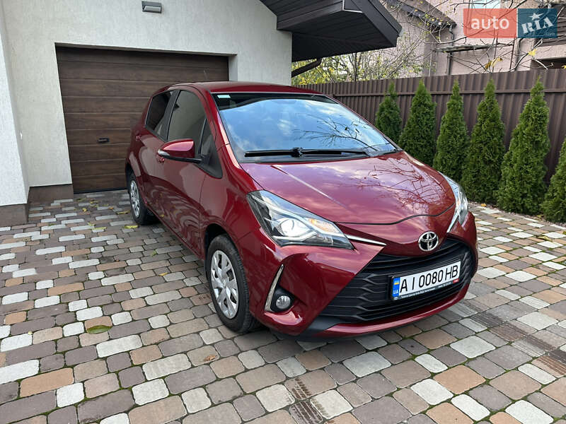 2017 toyota yaris
