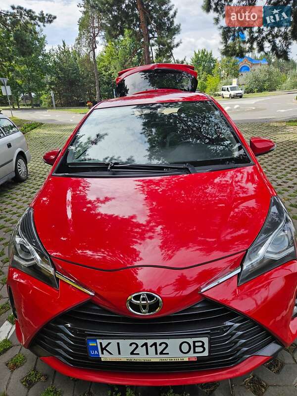 2019 toyota yaris