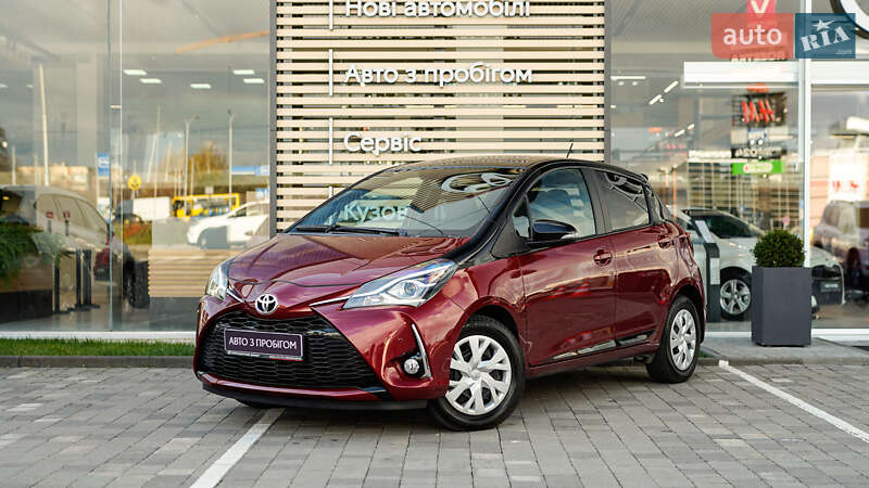 2019 toyota yaris
