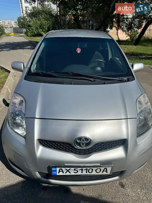 2009 toyota yaris