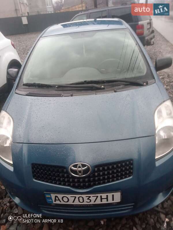 2006 toyota yaris