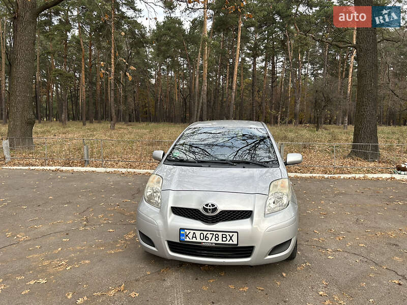 2009 toyota yaris