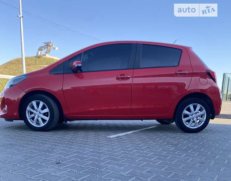 2015 toyota yaris