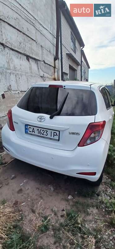 2014 toyota yaris