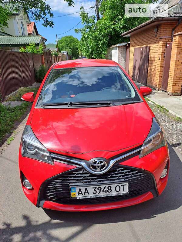 2015 toyota yaris
