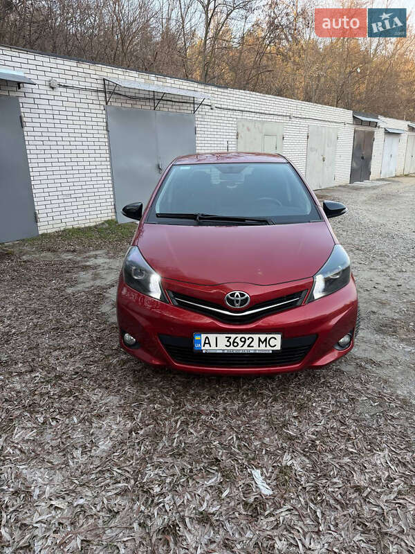 2013 toyota yaris