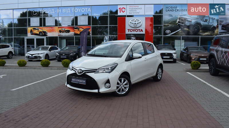 2016 toyota yaris