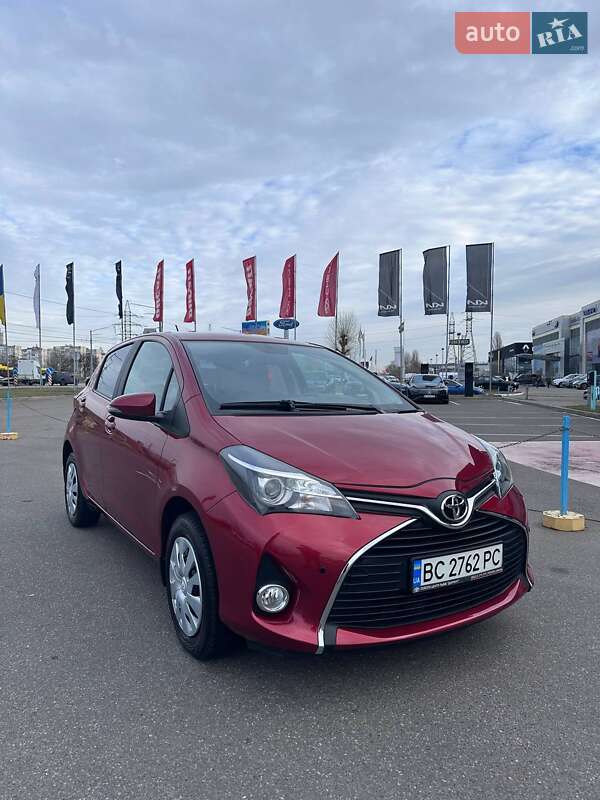 2015 toyota yaris