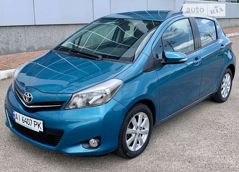 2013 toyota yaris