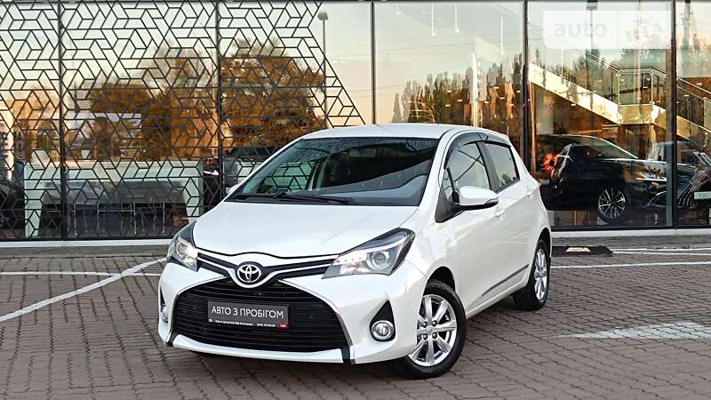 2015 toyota yaris