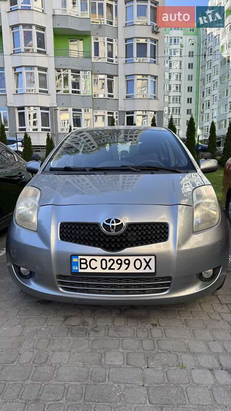 2006 toyota yaris