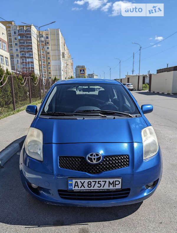 2006 toyota yaris