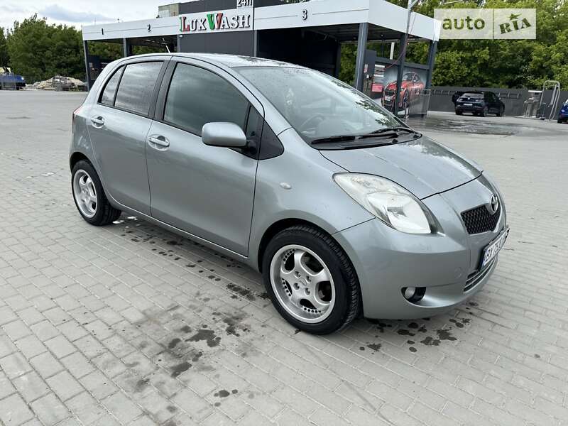 2007 toyota yaris