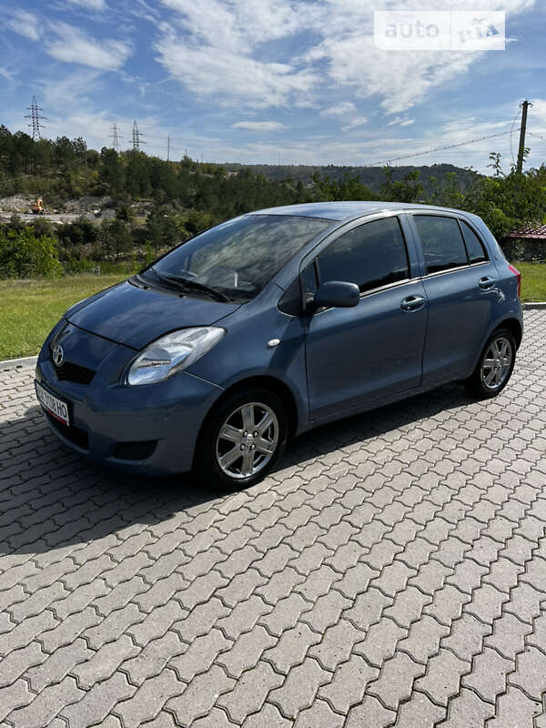 2006 toyota yaris