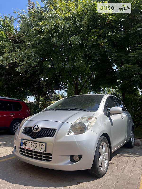 2006 toyota yaris