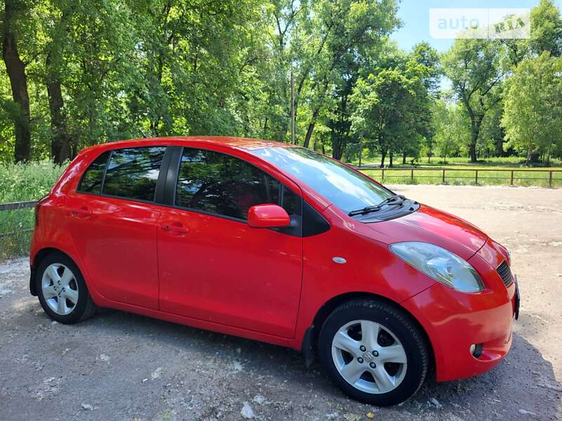 2007 toyota yaris