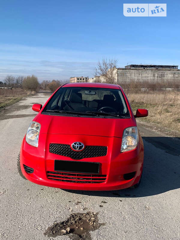 2008 toyota yaris