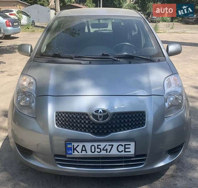2006 toyota yaris