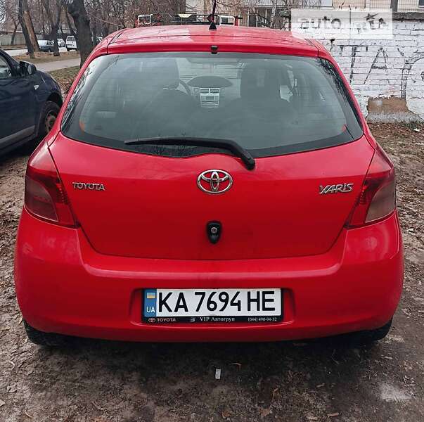 2006 toyota yaris
