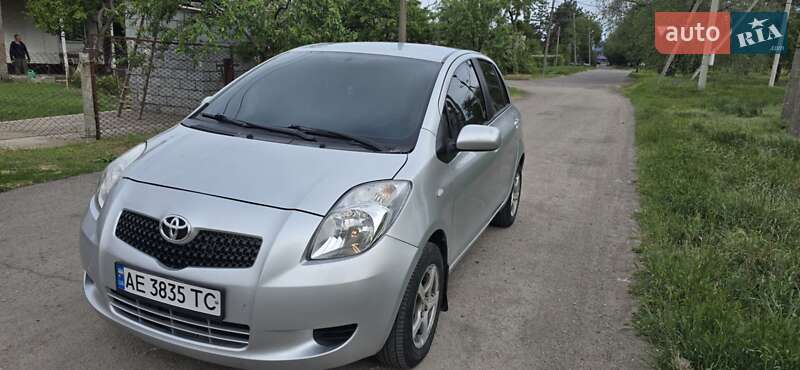 2007 toyota yaris