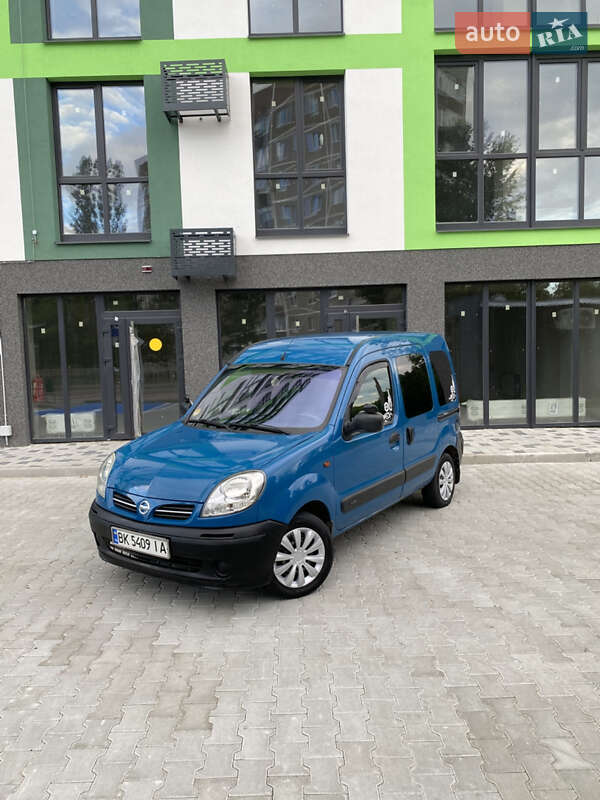 2003 nissan kubistar
