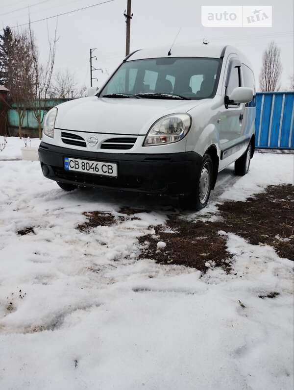2007 nissan kubistar
