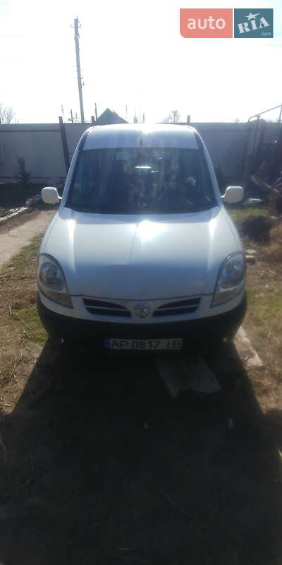 2009 nissan kubistar