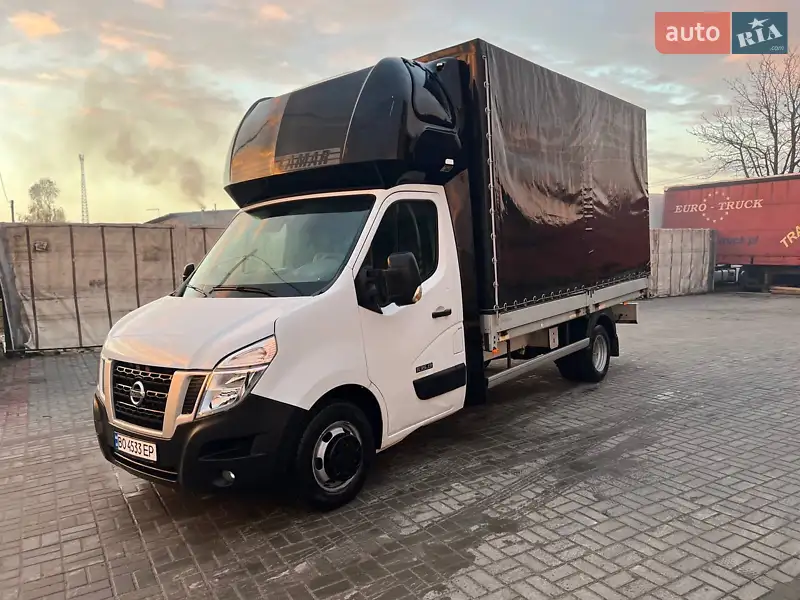 2013 nissan nv 400