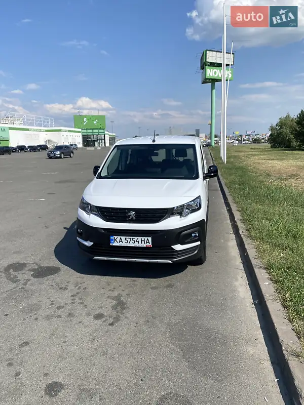 2023 peugeot rifter