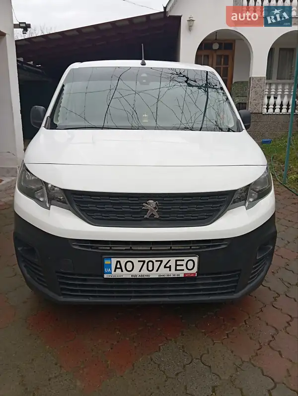 2021 peugeot partner