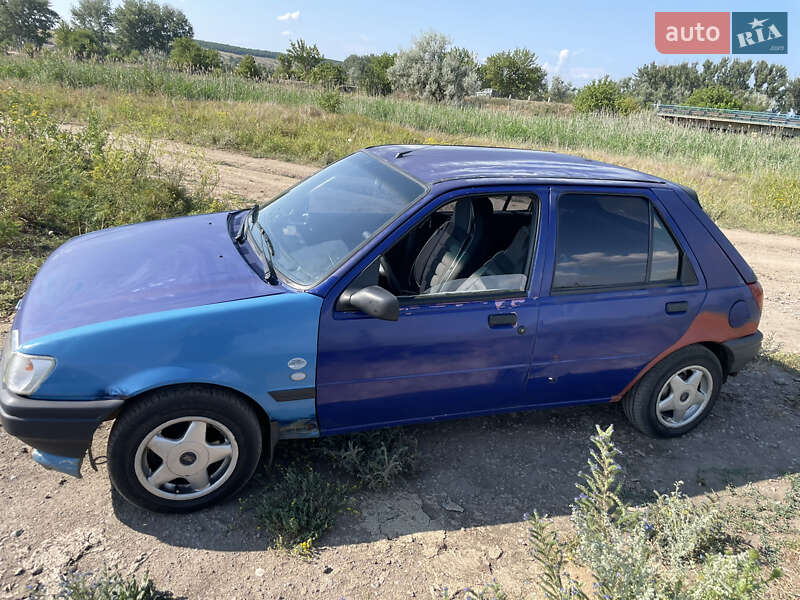 1995 ford fiesta