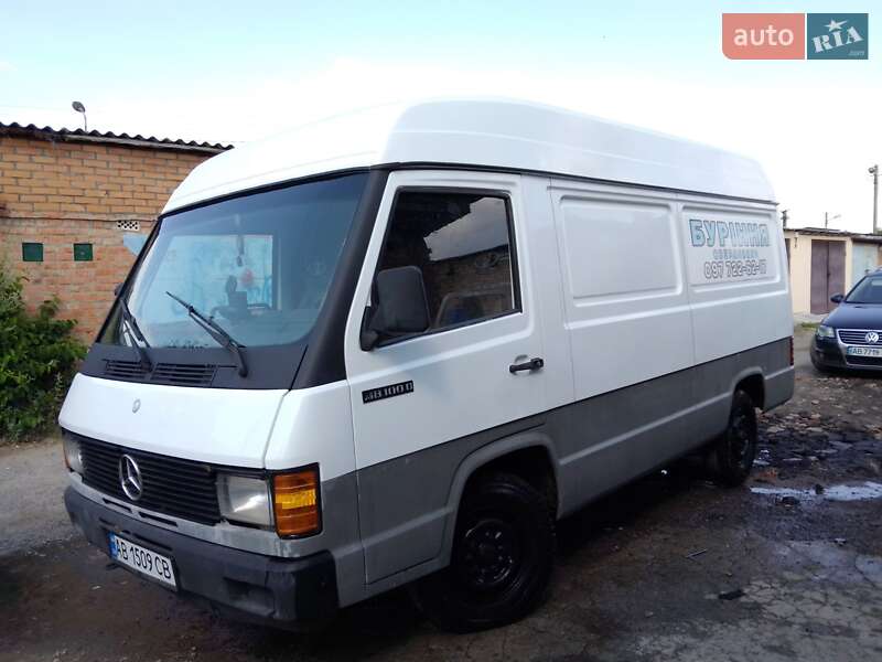 1990 mercedes-benz mb 100 d