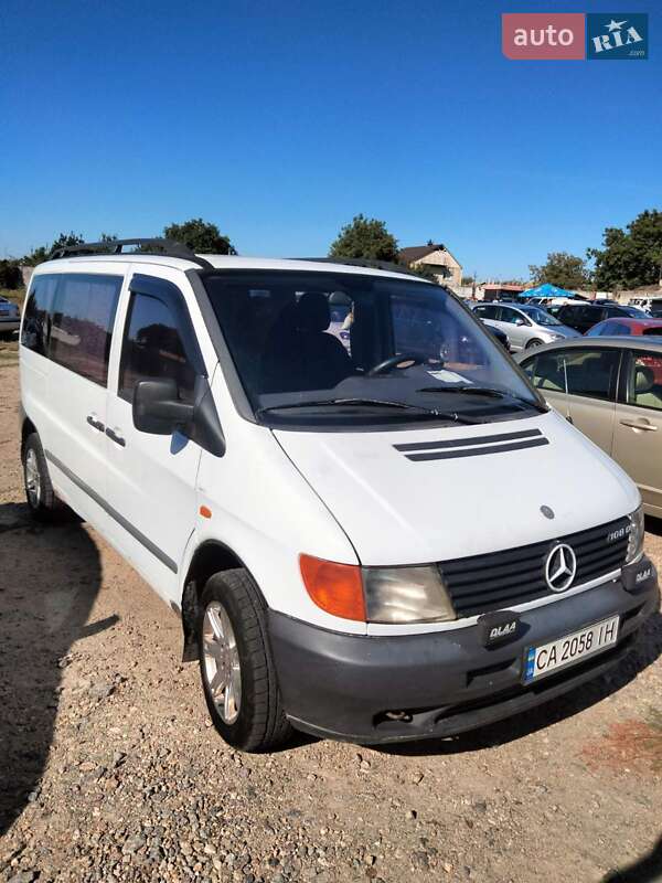 1998 mercedes-benz 108 d