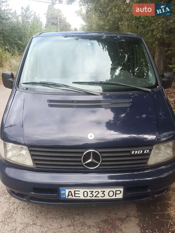 1999 mercedes-benz vito-108-d