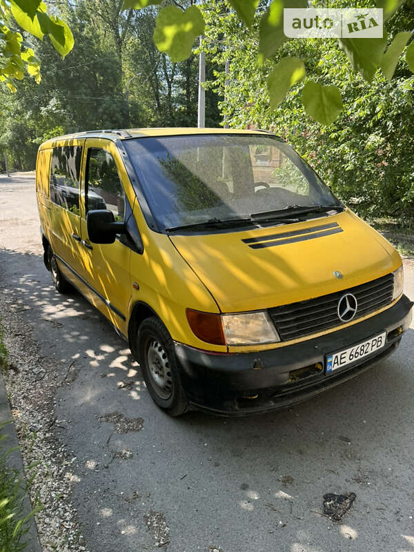 1999 mercedes-benz 110