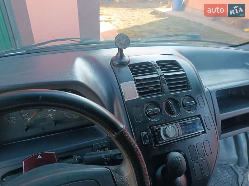 1998 mercedes-benz vito 110 d