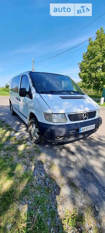 2000 mercedes-benz 108 d