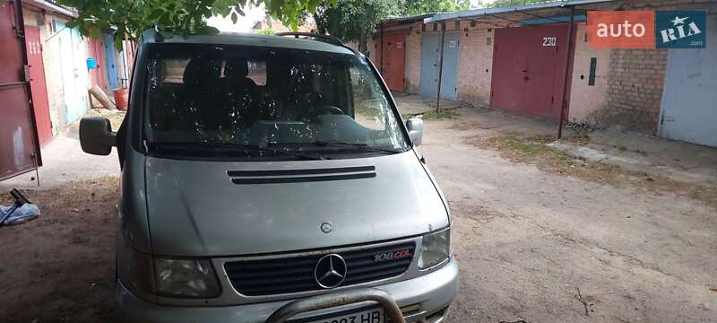 2000 mercedes-benz 108cdi