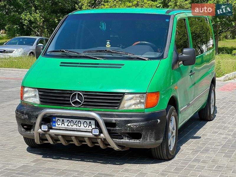 2000 mercedes-benz 110