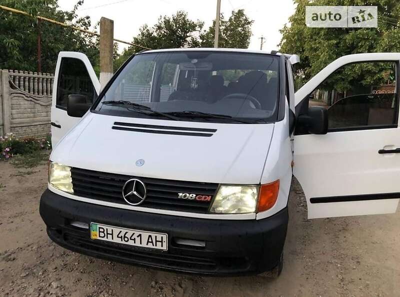 2000 mercedes-benz 108cdi