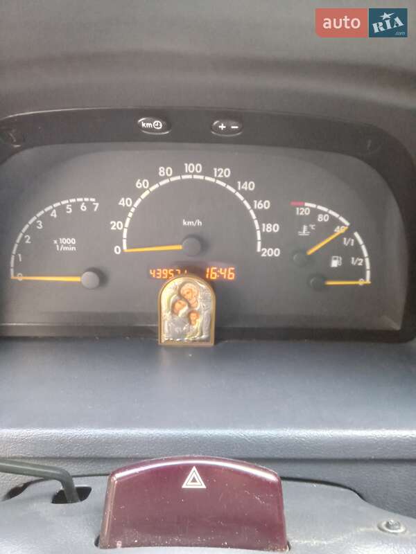 2001 mercedes-benz vito